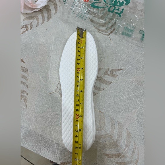 White Shoe Insoles for men 20 pairs. - Picture 4 of 4